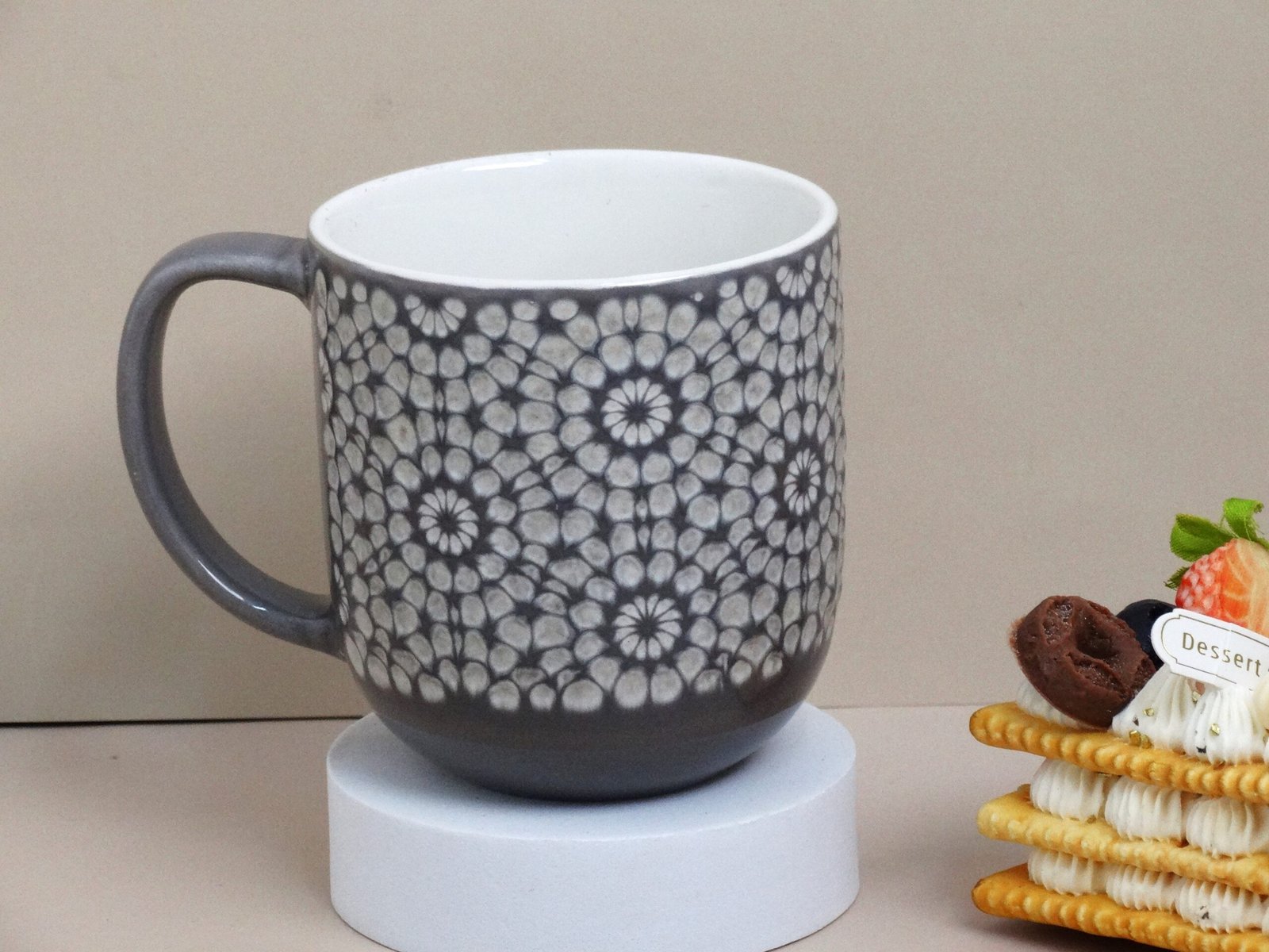 مج بورسلان "مودرن" بتصاميم فنية متنوعة – سعة 400 مل