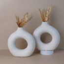 فازة زهور بوهيمية دائرية من البورسلان الحجري تصميم مجوف – الوان متعددة