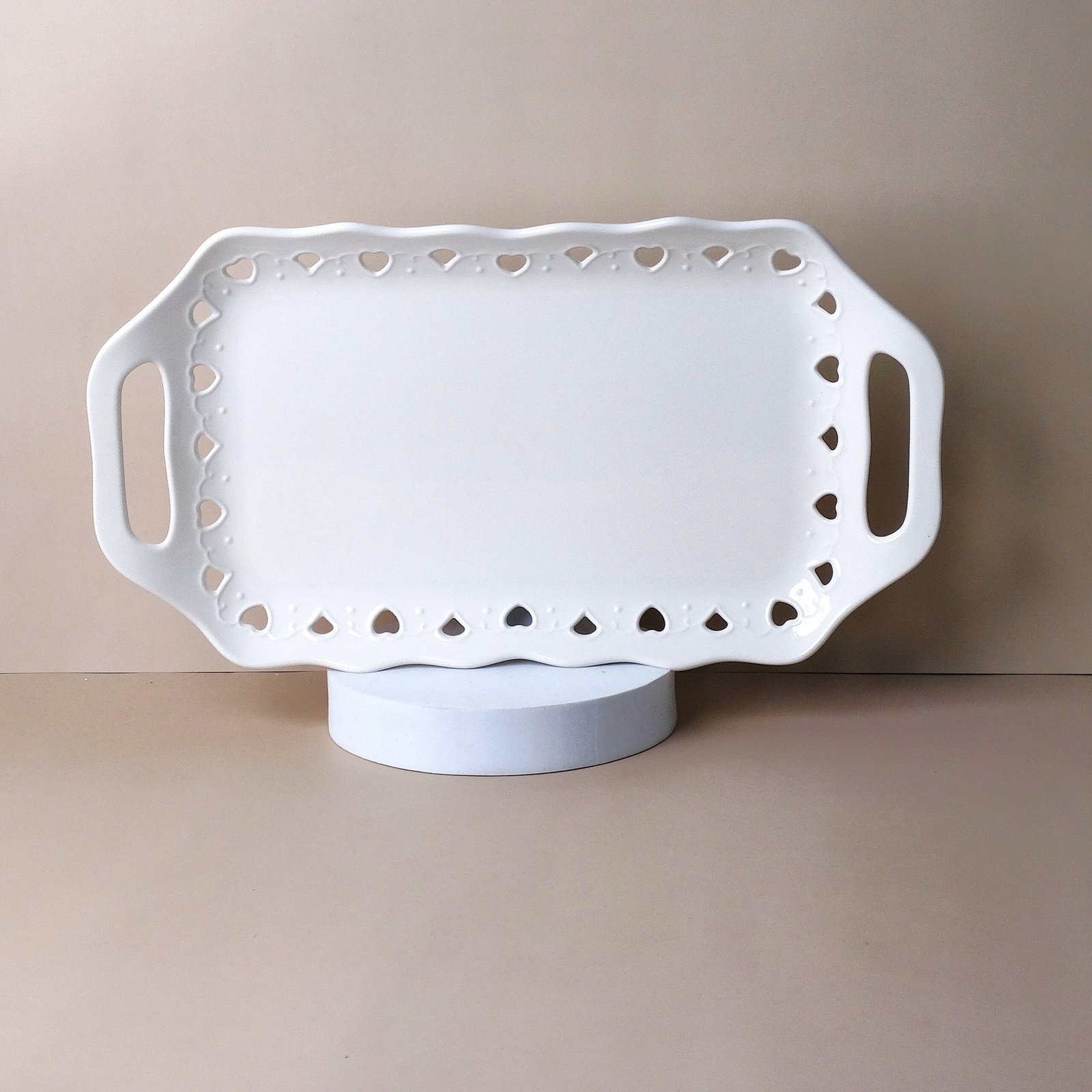 صينية تقديم بورسلان بمقابض – مقاس ٤١×٢٥ سم