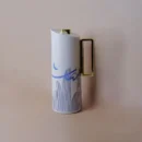 دلة رمضان بنقوش عربية زرقاء مع يد ذهبية – سعة ١ لتر