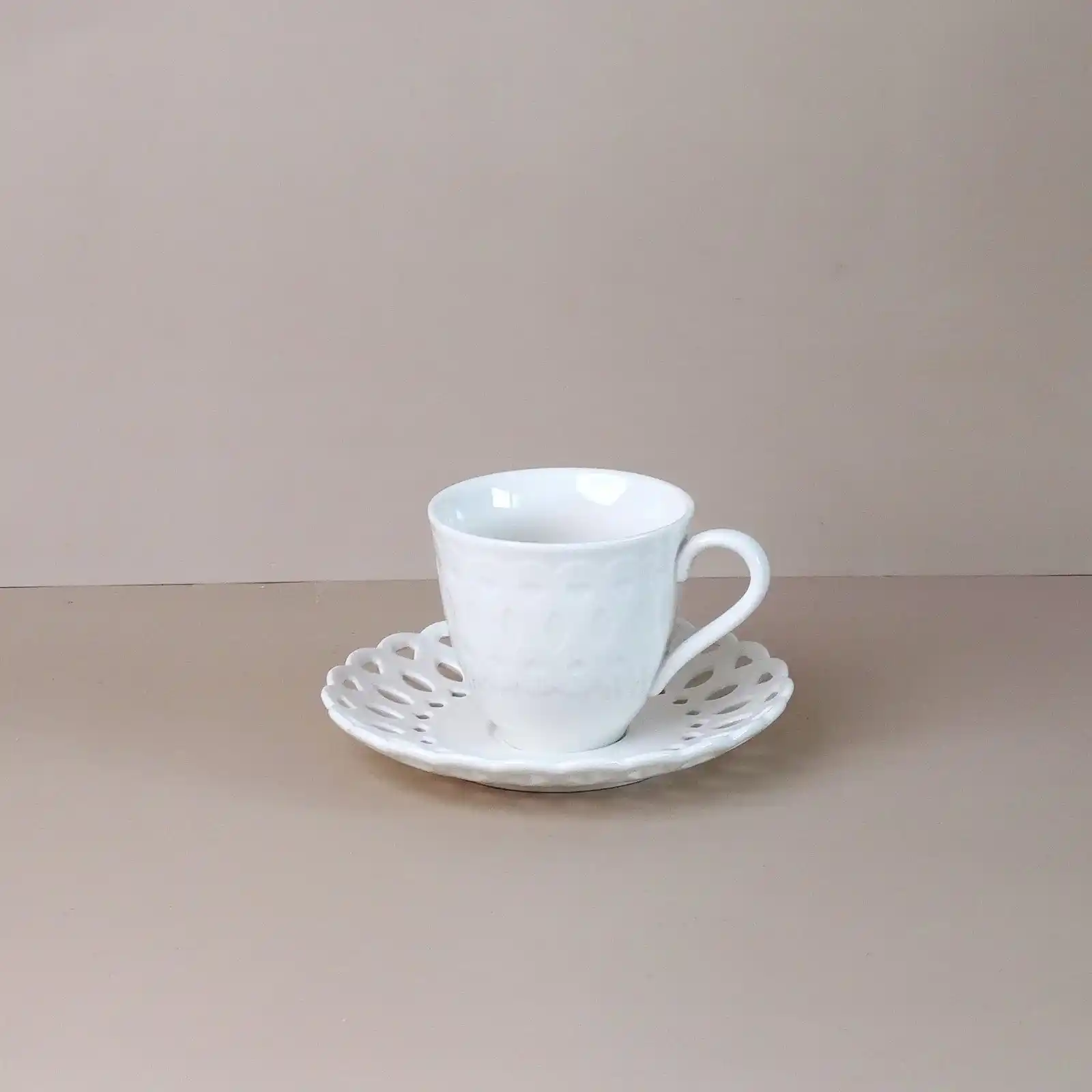 طقم فنجان بورسلان مع صحن لتقديم الشاي والحليب (قطعتين) – سعة ٢٠٠ مل